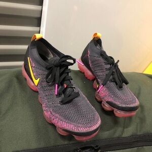 Nike Air VaporMax 2020 black + pink trainers